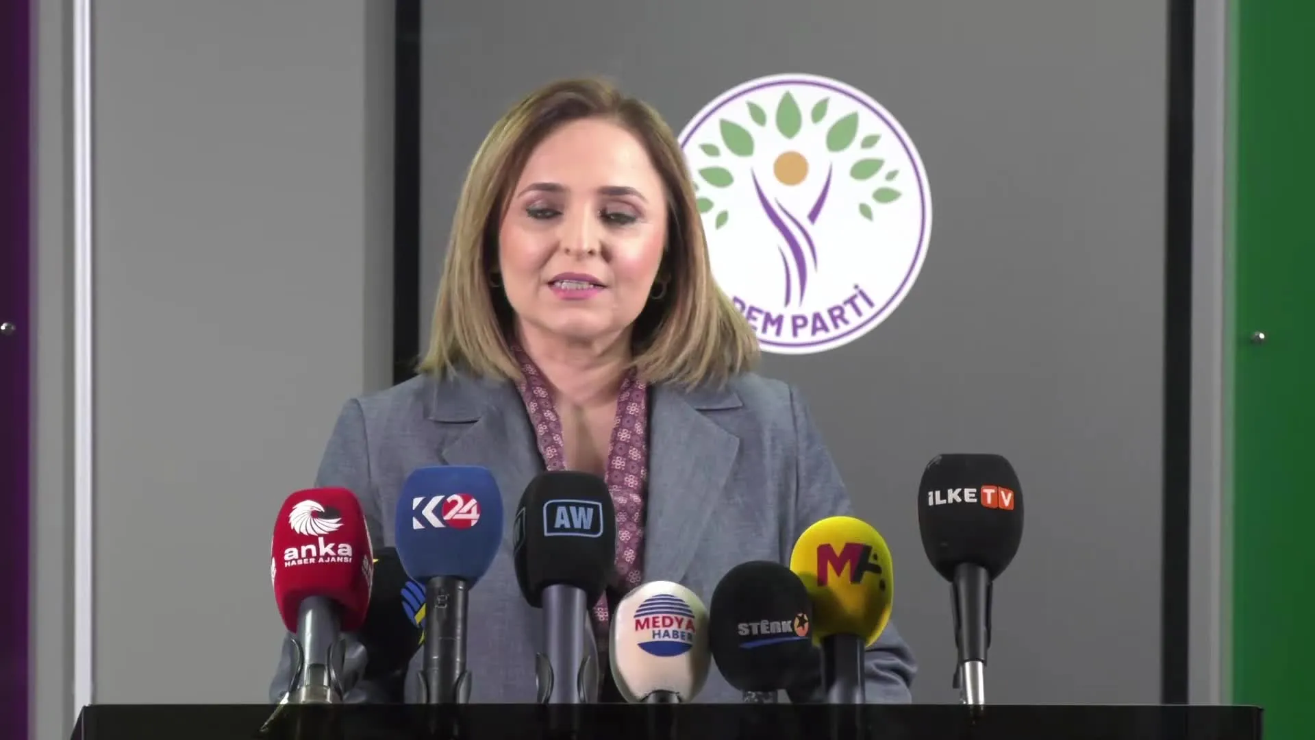 DEM Parti Sözcüsü Doğan: “Öcalan’ın artık statü tartışmaları yerine, yasal ve idari önündeki tüm engeller kaldırılmalı”